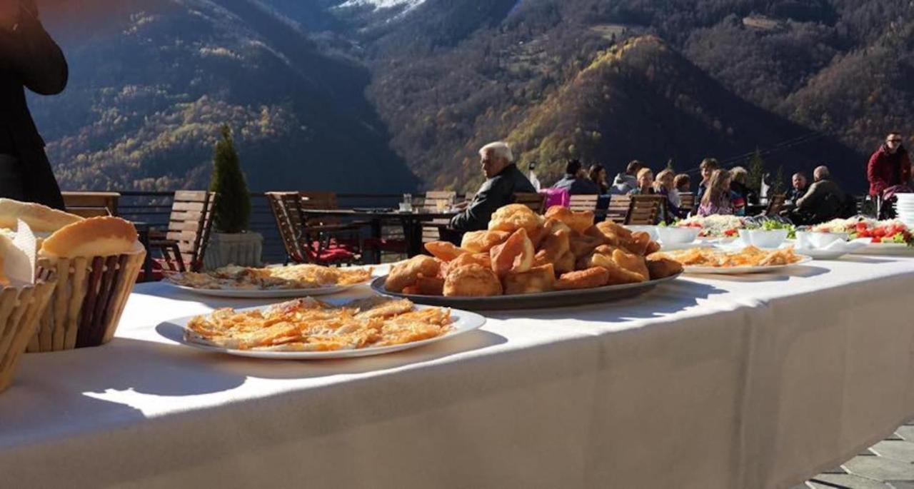 Hotel Panorama Rugove Печ Екстериор снимка