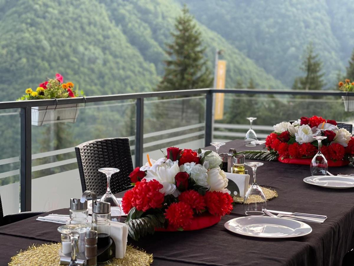 Hotel Panorama Rugove Печ Екстериор снимка