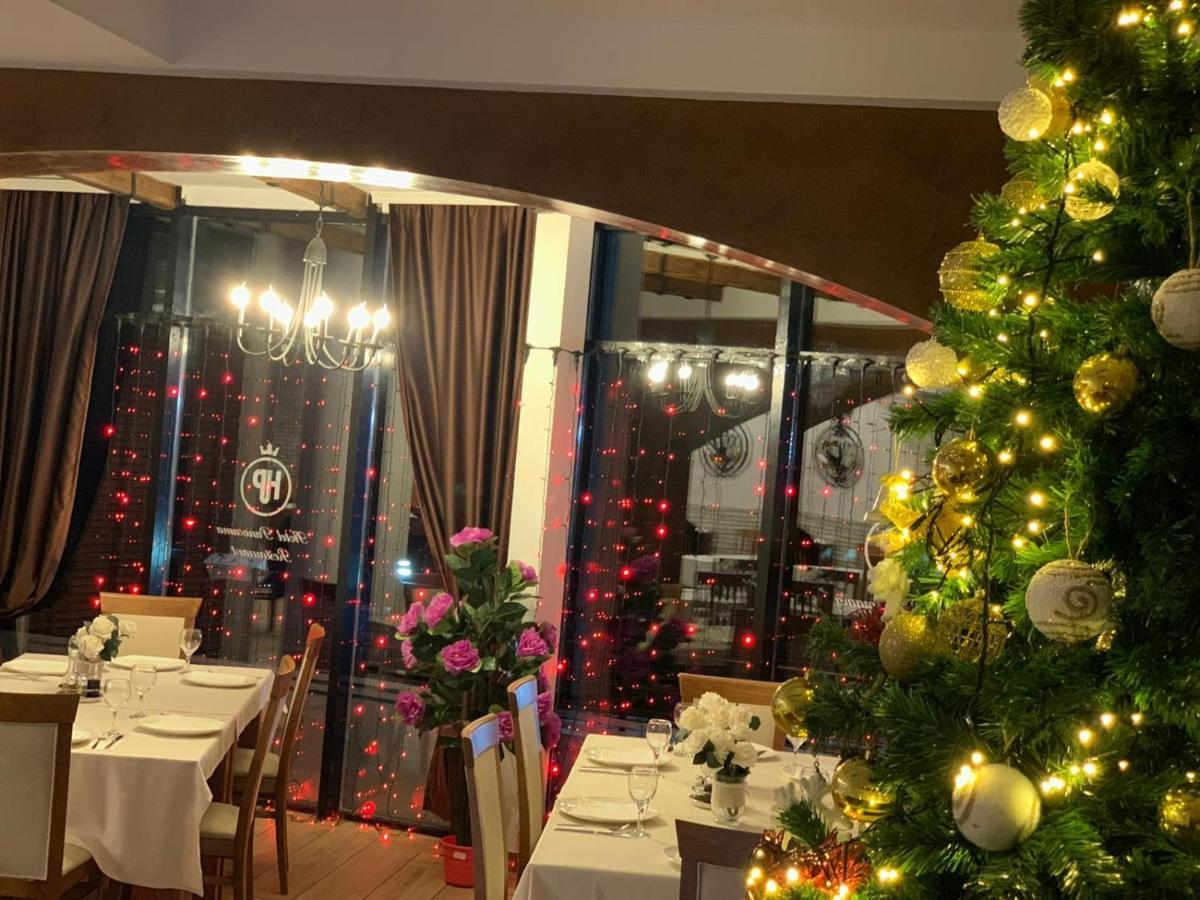 Hotel Panorama Rugove Печ Екстериор снимка