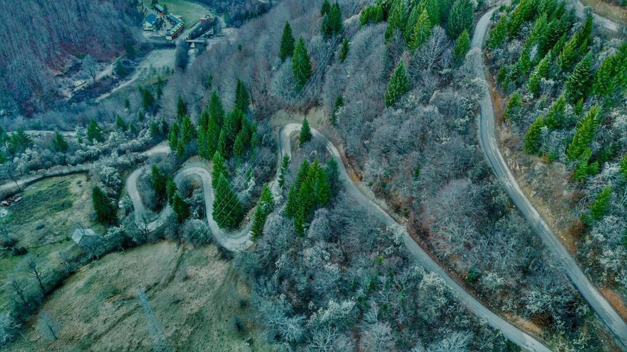 Hotel Panorama Rugove Печ Екстериор снимка