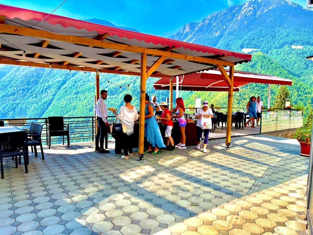 Hotel Panorama Rugove Печ Екстериор снимка