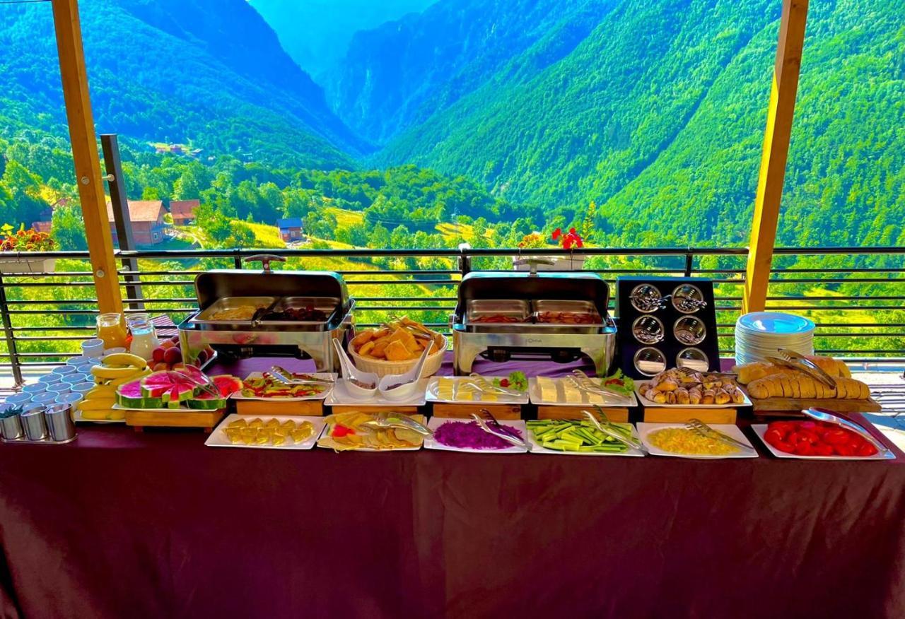 Hotel Panorama Rugove Печ Екстериор снимка