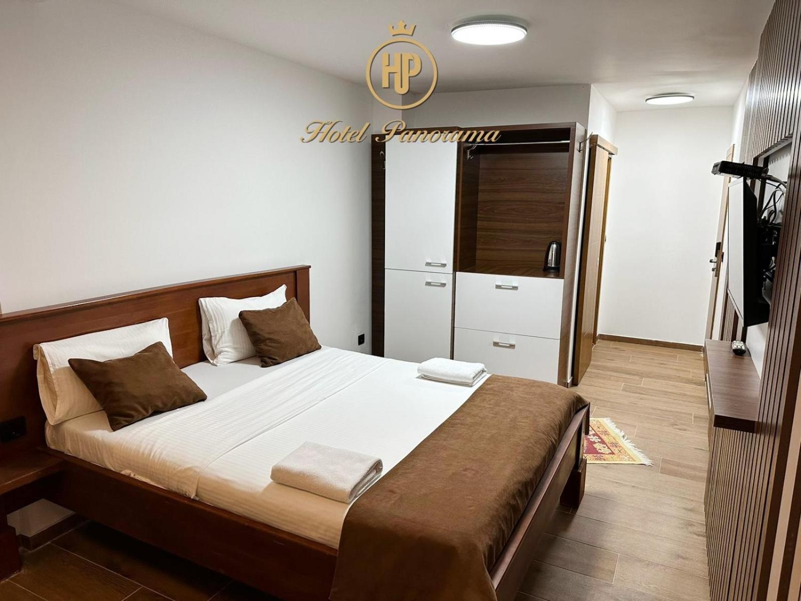 Hotel Panorama Rugove Печ Екстериор снимка